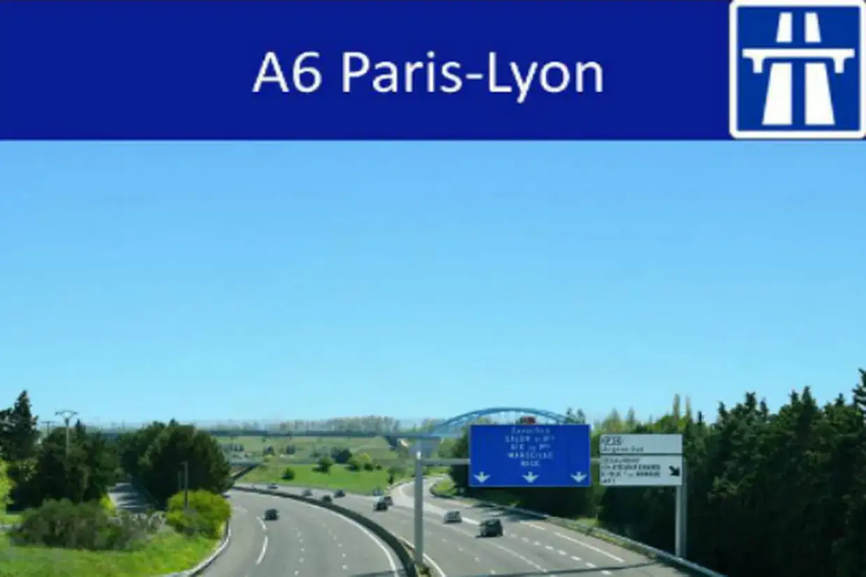 Panneaux bleus indiquant